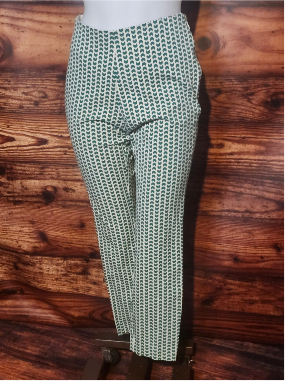 Women's A New Day Trousers Size 4 White Green Patterned Pants